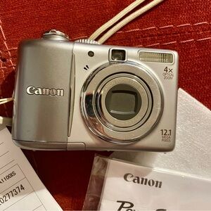 Canon PowerShot A1100 IS Digital Camera 12.1MP Silver with Box & Manuals Tested